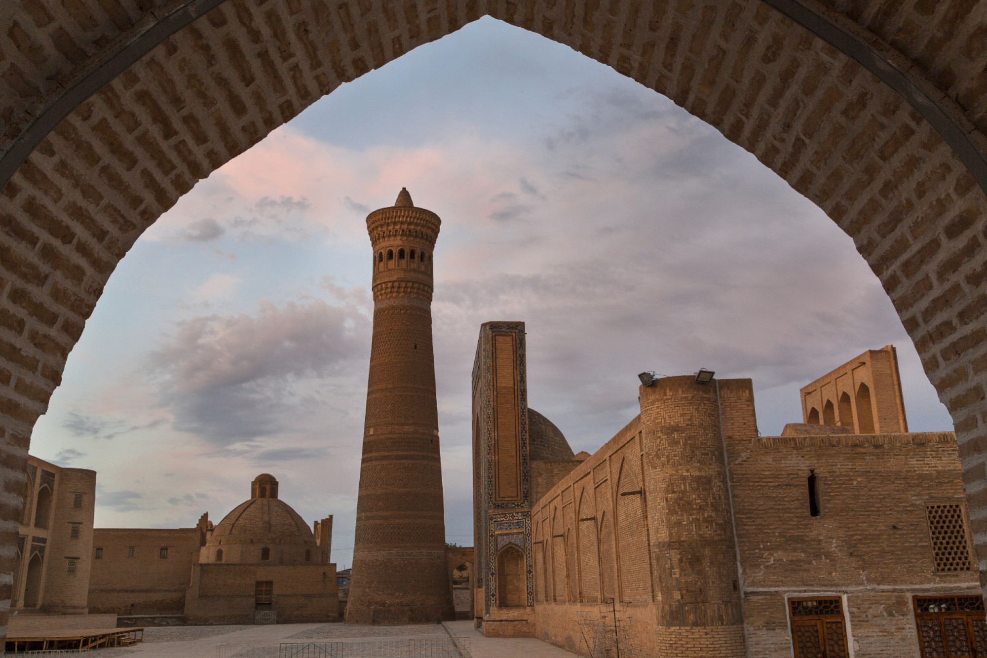 TOUR UZBEKISTAN